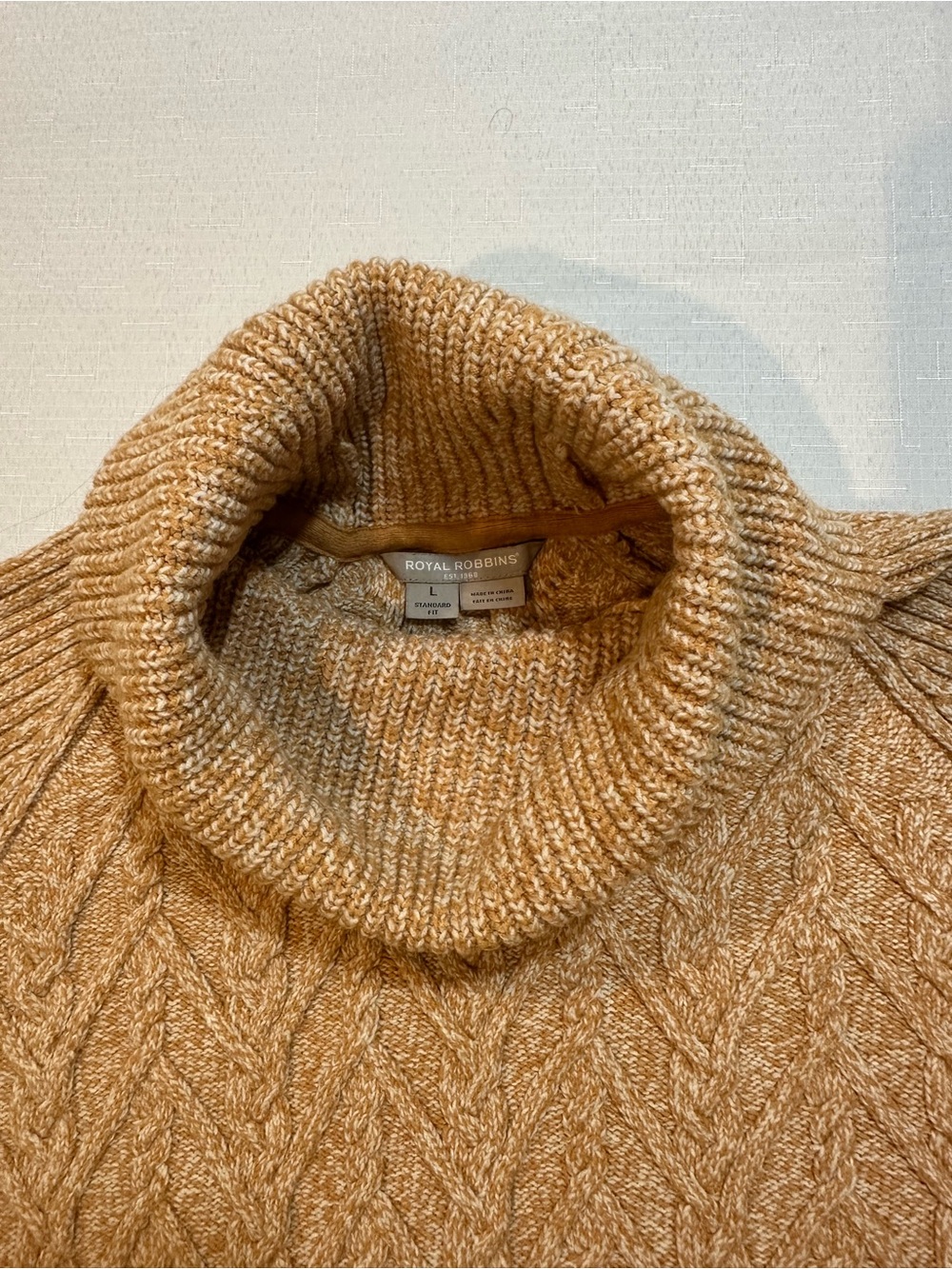 Royal Robbins Cable Knit Turtleneck Sweater Large - Picture 5 of 12